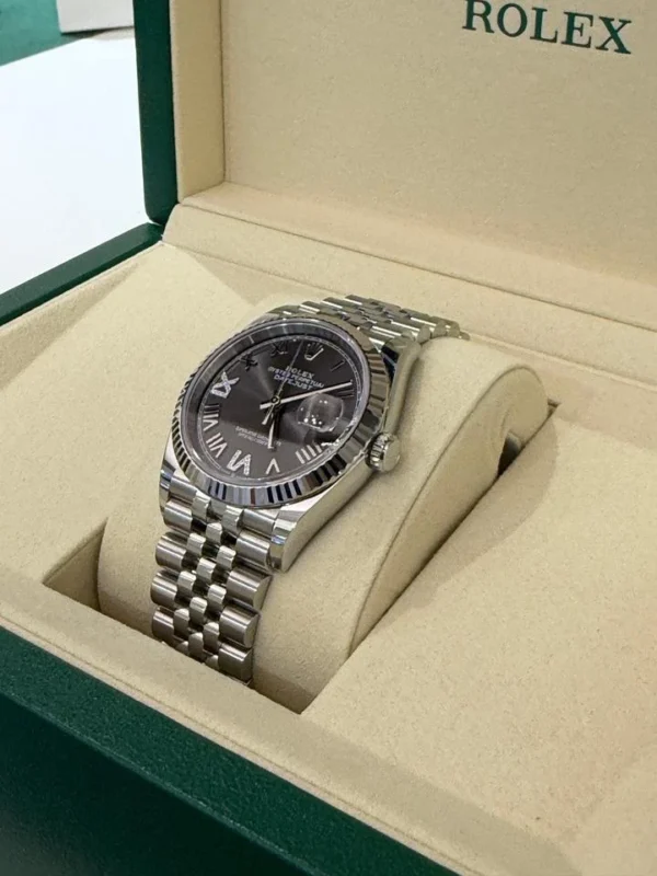 Rolex Datejust 36 NUOVO Jubilee 2026 quadrante Dark grey con diamanti ore 6 e 9 full set