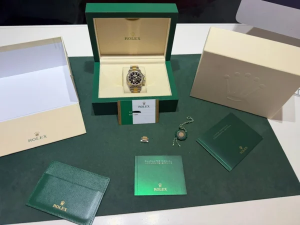 IMG_6135 Rolex Daytona Cosmograph acciaio oro del 2020 full set excellent condition con documenti scatola