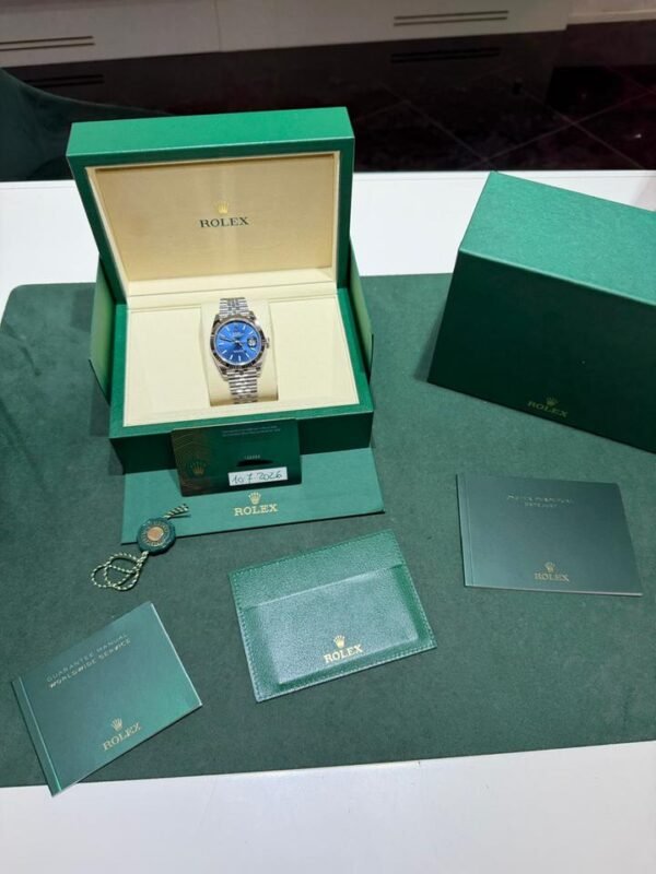 IMG_6173 Rolex Datejust 41 41mm Blu index NUOVO 2026 Italia jubilee full set con documenti e scatola