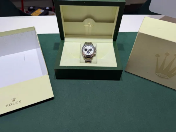 Rolex Daytona oro bianco 40mm racing dial nero del 2005 top condition scatola Rolex