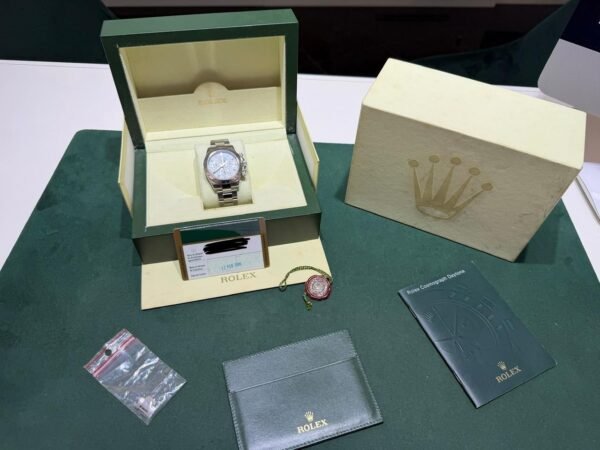 Rolex Daytona Cosmograph bianco white panda del 2008 card RRR full set top condition documenti e