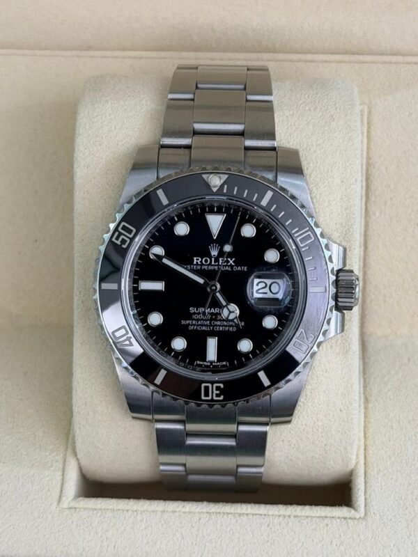 Rolex Submariner Date 40mm del 2020 Italia full set top condition con documenti e scatola Rolex