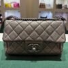 WhatsApp Image 2026-07-01 at 17.18.26 (1) Chanel Classic Flap Mini rectangular 20 – Caviar Metallizzato Grigio Scuro – Hardware Ruthenium del 2017