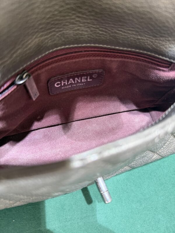 WhatsApp Image 2026-07-01 at 17.18.27 (3) Chanel Classic Flap Mini rectangular 20 – Caviar Metallizzato Grigio Scuro – Hardware Ruthenium del 2017