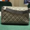 WhatsApp Image 2026-07-01 at 17.18.29 (2) Chanel Classic Flap Mini rectangular 20 – Caviar Metallizzato Grigio Scuro – Hardware Ruthenium del 2017
