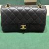 Modello: Chanel Classic Flap Mini Rectangular nera del 2024 hardware