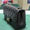 Modello: Chanel Classic Flap Mini Rectangular nera del 2024 hardware