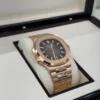 Patek Philippe Nautilus rose gold del 2021 chocolate bown full set excellent condition con documenti