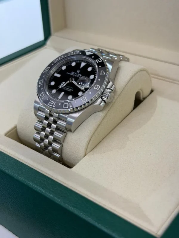 Rolex GMT-Master II NUOVO 2026 Jubilee Bruce Wayne Italia full set con documenti e scatola