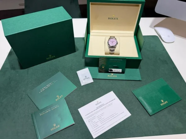 Rolex Oyster Perpetual 34 new model NUOVO 2026 Italia Pink rosa full set con documenti