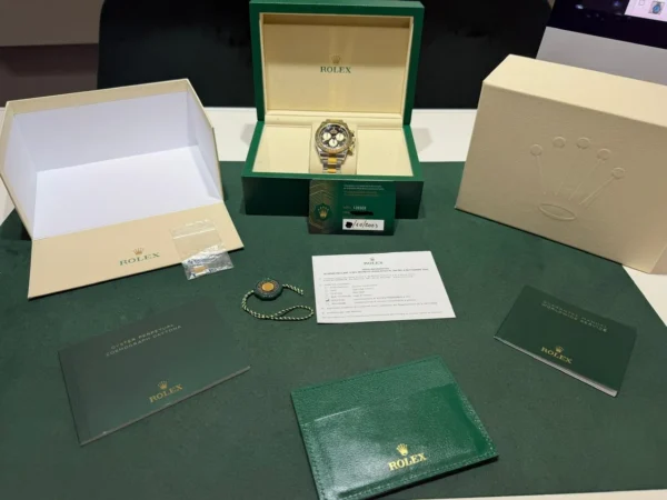 IMG_1019 Rolex Daytona quadrante in diamanti acciaio oro del 2023 Italia FULL set top condition