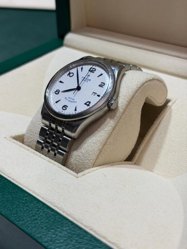Tudor 1926 dial 39mm del 2024 full set top condition con documenti e scatola