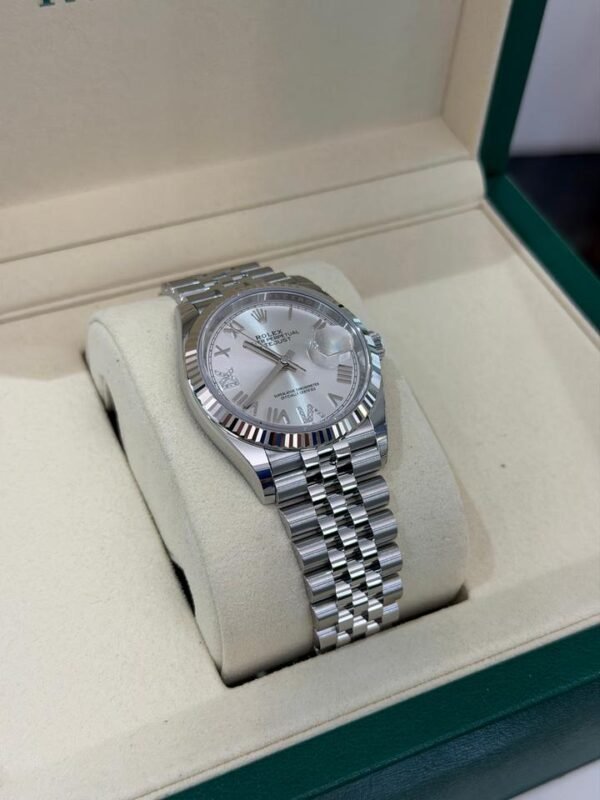 IMG_1042 Rolex Datejust 36 NUOVO Jubilee 2026 quadrante argenté argento con diamanti ore 6 e 9 full set