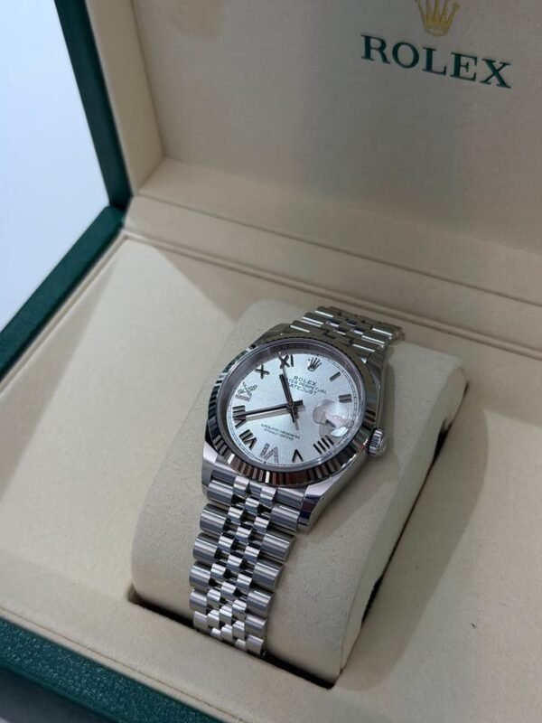 IMG_1043 Rolex Datejust 36 NUOVO Jubilee 2026 quadrante argenté argento con diamanti ore 6 e 9 full set