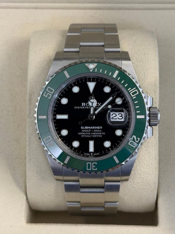 Rolex Submariner Date Starbucks del 2022 Italia full set excellent condition con documenti