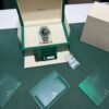Rolex Submariner Date Starbucks del 2022 Italia full set excellent condition con documenti