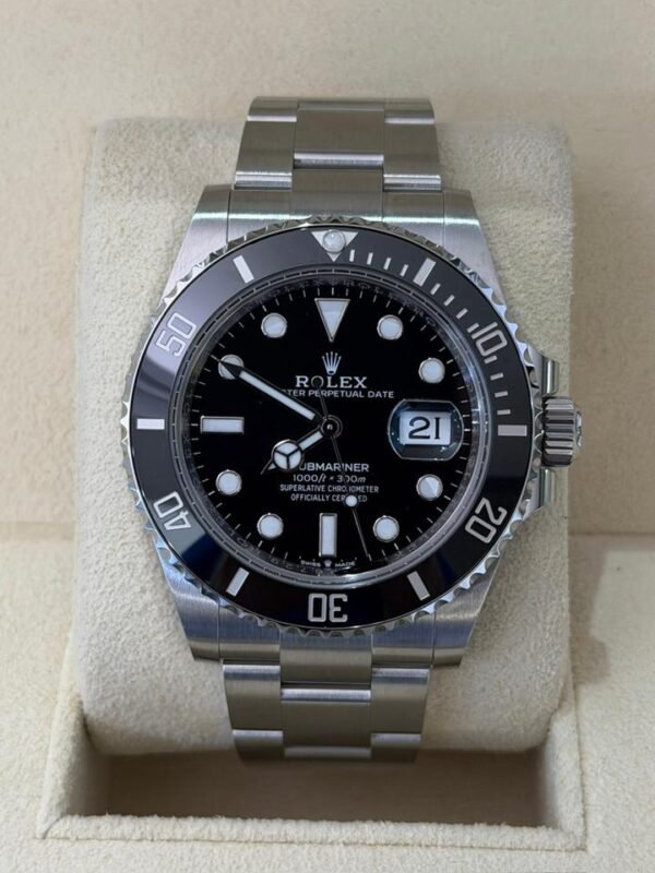 Rolex Submariner Date 41mm NUOVO 2026 Luglio Italia full set con documenti e scatola Rolex