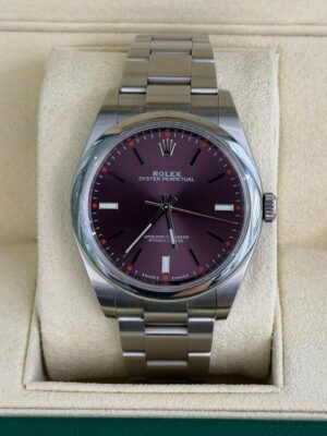 Rolex Oyster Perpetual 39 prugna red grape del 2018 Italia full set top condition con documenti