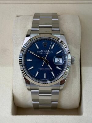 IMG_2526 Rolex Datejust 36mm Blu NUOVO 2026 mai indossato Oyster full set con documenti e scatola
