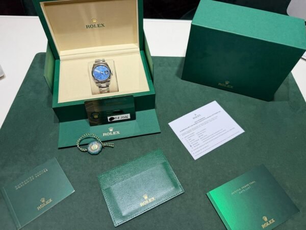 Rolex Datejust 36mm Blu NUOVO 2026 mai indossato Oyster full set con documenti e scatola