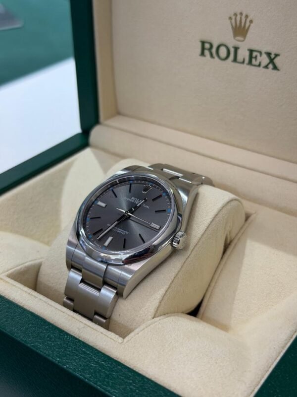 Rolex Oyster Perpetual 39 dark rhodium del 2016 full set top condition con documenti