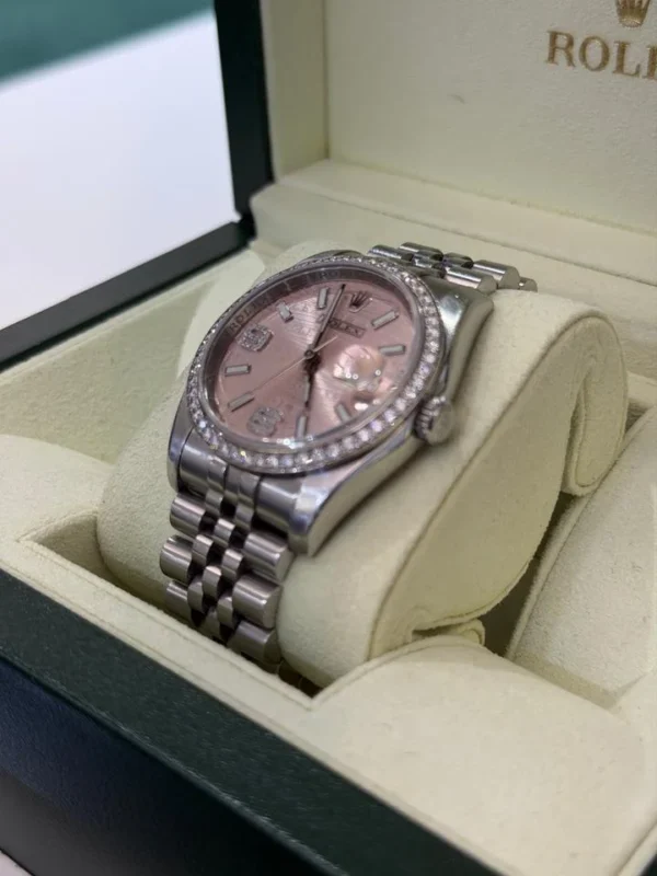 Rolex Datejust 36 del 2011 pink dial ore 6 e ore 9 ghiera in diamanti full set top condition