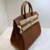 Herm&egrave;s Birkin 25 retourne veau togo colore GOLD ( il pi&ugrave; richiesto ) marrone stampa K NUOVA Dicembre 2025 hardware gold full set con scontrino