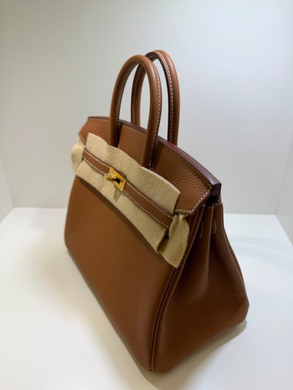Herm&egrave;s Birkin 25 retourne veau togo colore GOLD ( il pi&ugrave; richiesto ) marrone stampa K NUOVA Dicembre 2025 hardware gold full set con scontrino