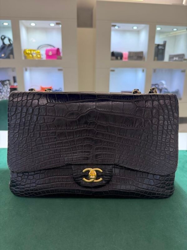 Chanel Timeless Classic Flap Jumbo 30mm in coccodrillo (alligator/crocodile) con hardware dorato produzione anno 2011 serie 13