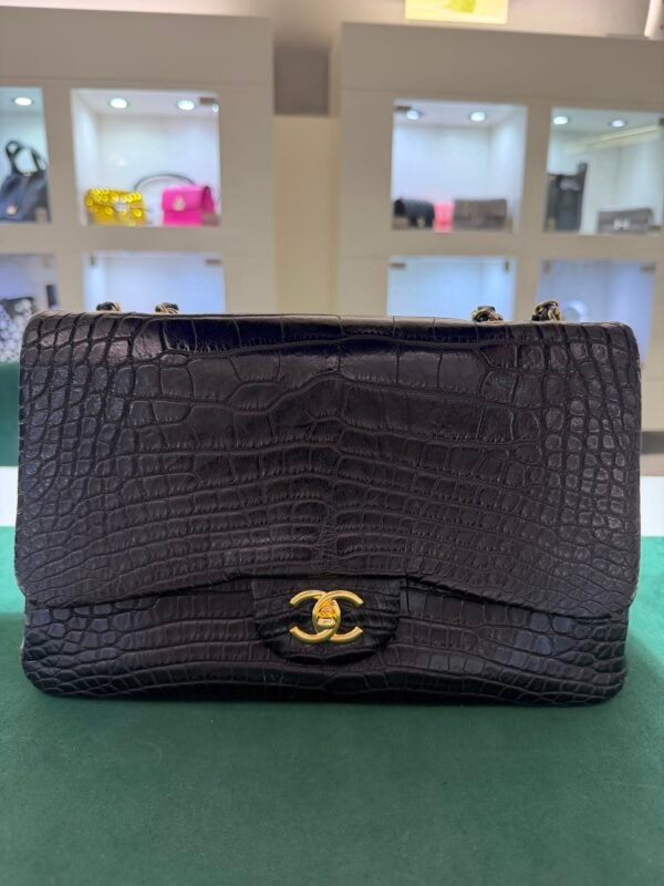 Chanel Timeless Classic Flap Jumbo 30mm in coccodrillo (alligator/crocodile) con hardware dorato produzione anno 2011 serie 13
