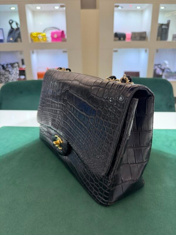 Chanel Timeless Classic Flap Jumbo 30mm in coccodrillo (alligator/crocodile) con hardware dorato produzione anno 2011 serie 13
