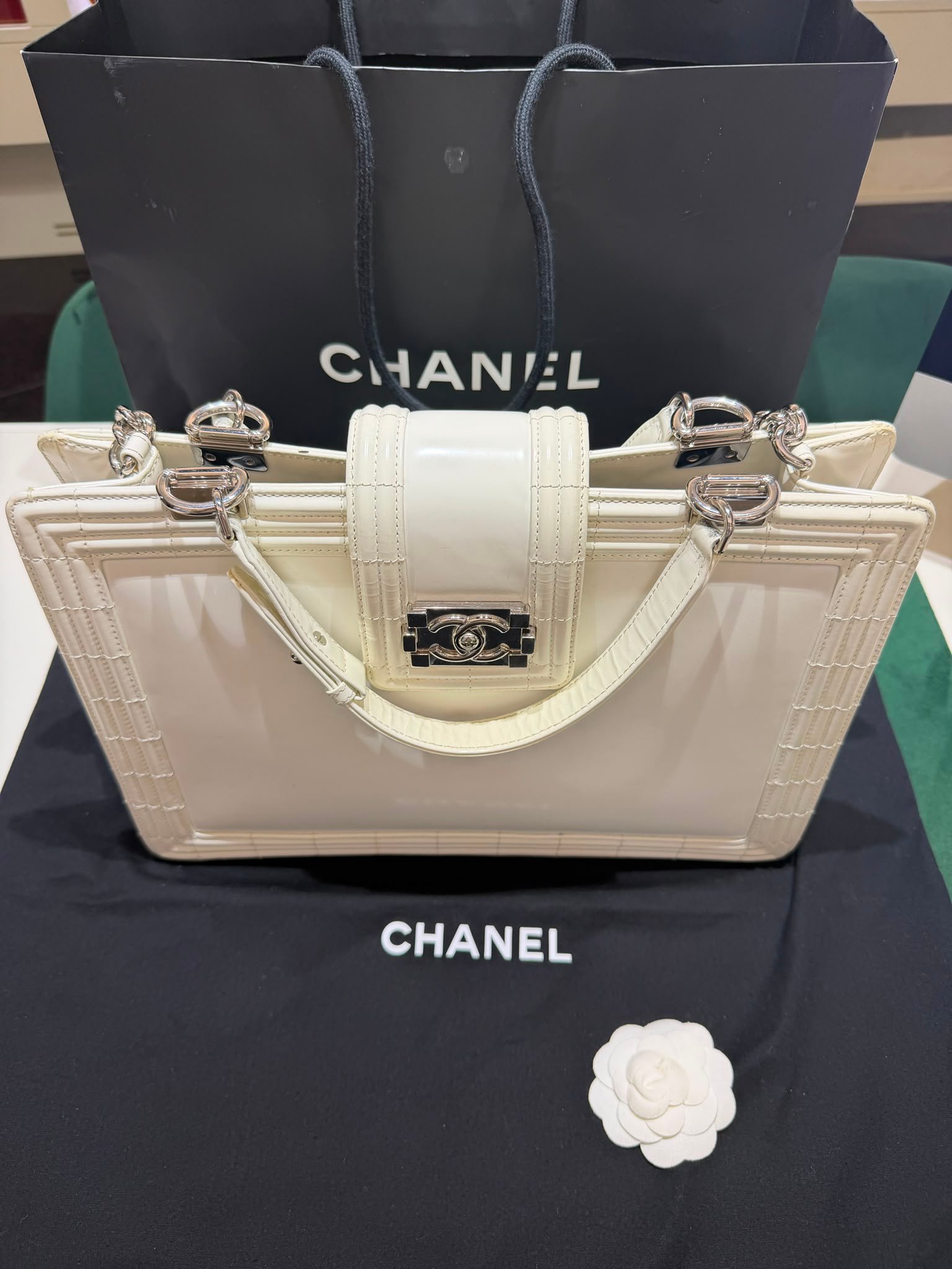 Chanel Boy tote bag del 2012 con card Chanel sacchetto e dustbag Chanel