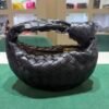 Bottega Veneta Jodie Nera in Pelle Intrecciata con Hardware Dorato