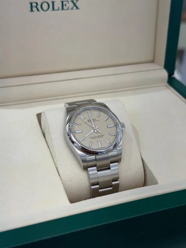 Rolex Oyster Perpetual 34mm beige terra NUOVO 2025 Italia full set con documenti e scatola