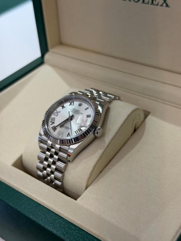 IMG_1434 Rolex Datejust 36 NUOVO Jubilee 2026 quadrante argenté argento con diamanti ore 6 e 9 full set