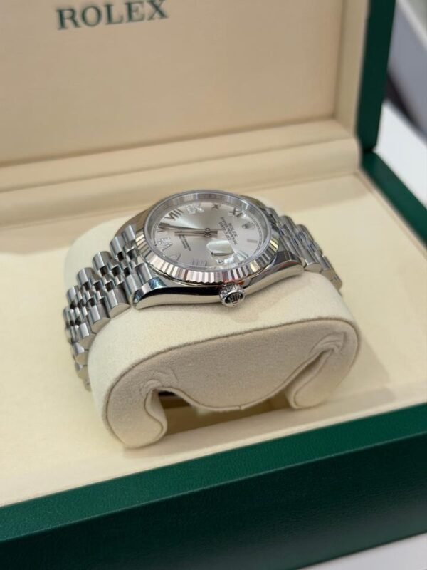 IMG_1435 Rolex Datejust 36 NUOVO Jubilee 2026 quadrante argenté argento con diamanti ore 6 e 9 full set