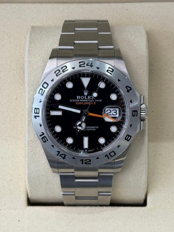 IMG_5882 Rolex Explorer II NUOVO 2026 Italia black dial full set con documenti e scatola Rolex