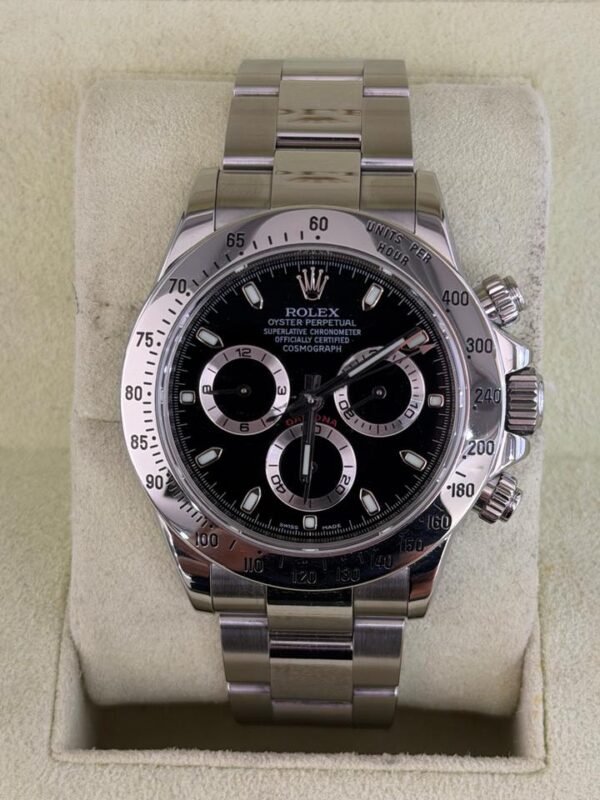 Rolex Daytona Cosmograph nero del 2010 claps lunga full set top condition con documenti scatola