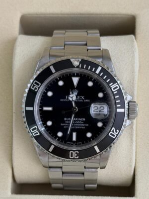 Rolex Submariner Date del 1992 Italia full set top condition con documenti e scatola Rolex