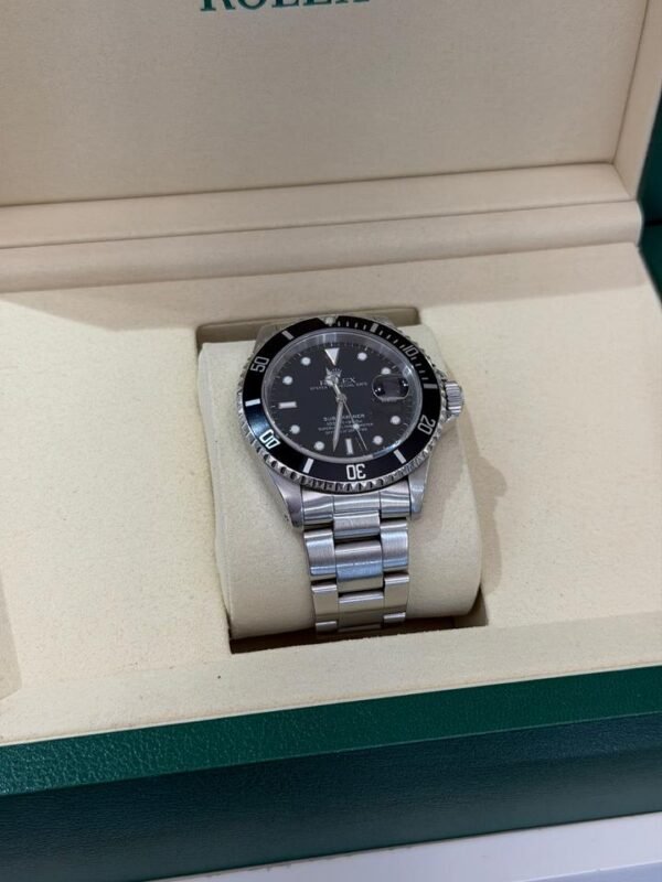 Rolex Submariner Date del 1992 Italia full set top condition con documenti e scatola Rolex