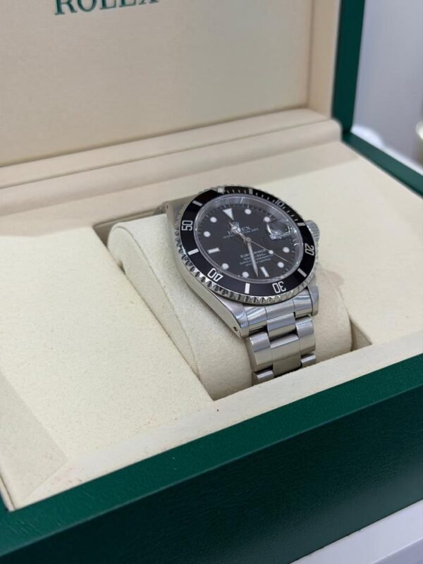 Rolex Submariner Date del 1992 Italia full set top condition con documenti e scatola Rolex