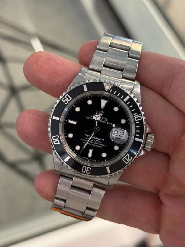 Rolex Submariner Date del 1992 Italia full set top condition con documenti e scatola Rolex