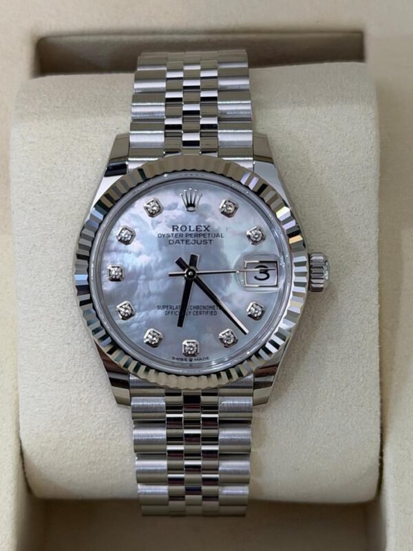 IMG_6796 Rolex Datejust 31 NUOVO 2026 Settembre jubilee quadrante mother of pearl diamond MOP dial