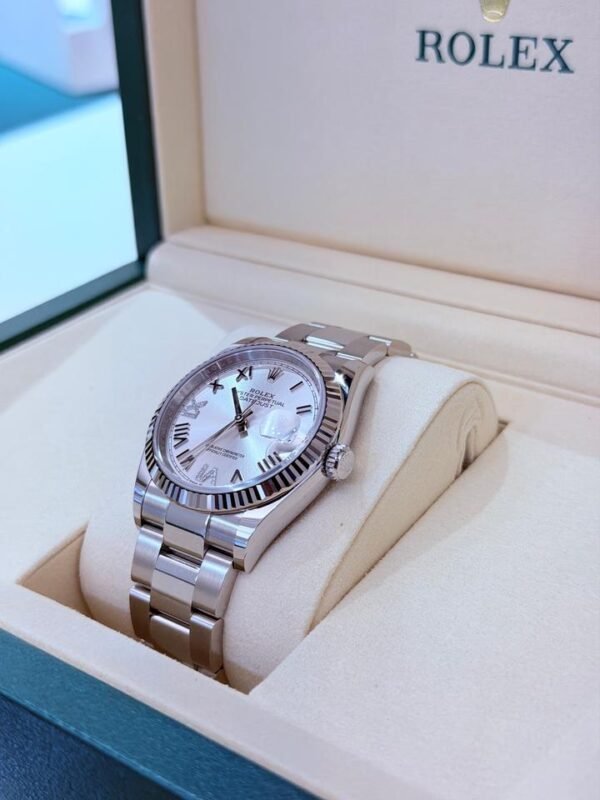 IMG_6813 Rolex Datejust 36 NUOVO Oyster 2026 quadrante argenté argento con diamanti ore 6 e 9 full set