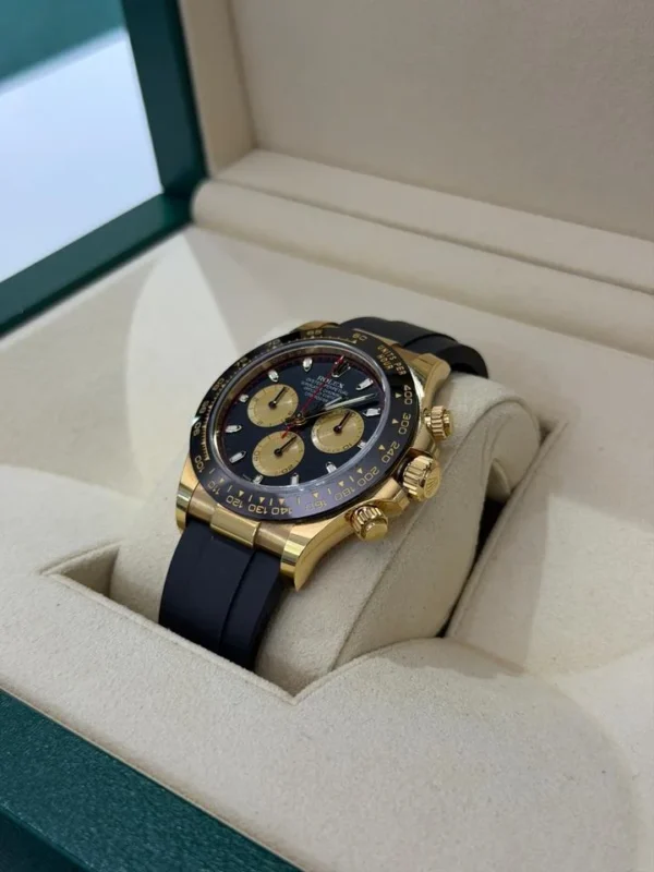 Rolex Daytona Paul Newman del 2021 Italia Oysterflex oro giallo full set excellent condition