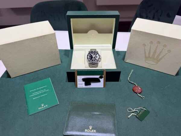Rolex Submariner Date 40mm del 2011 full set top condition con documenti e scatola Rolex