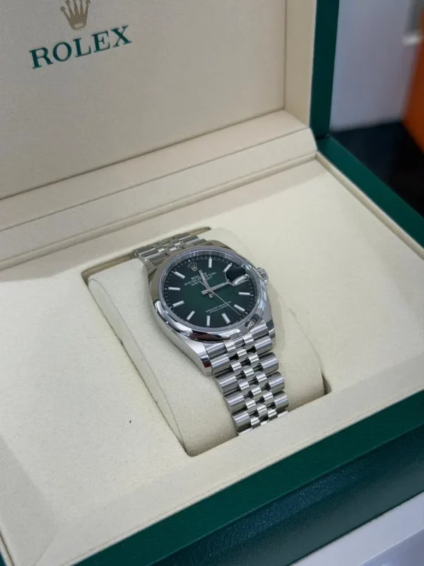Rolex Datejust 36mm Ombre green dial NUOVO 2026 Jubilee Italia full set con documenti