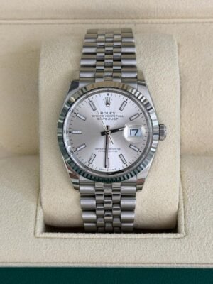 IMG_6943 Rolex Datejust 36mm Argentè 2023 Italia Jubilee full set top condition con documenti e scatola