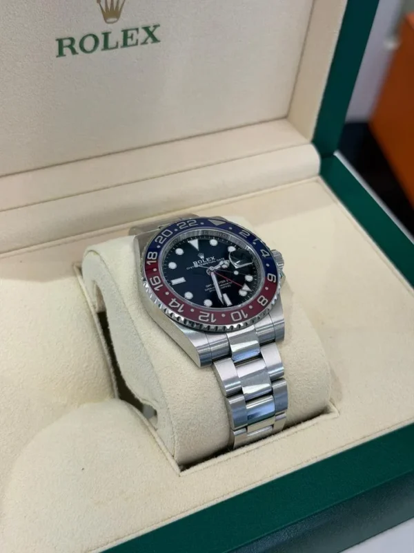 IMG_6954 Rolex GMT-Master II Pepsi oyster del 2022 full set excellent condition con documenti e scatola