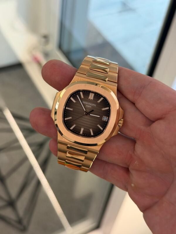 IMG_6960 Patek Philippe Nautilus NUOVO del 2017 quadrante chocolate brown dial oro rosa full set con documenti